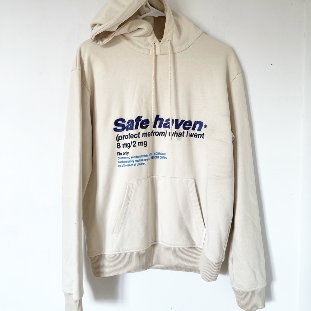 Resort corps Cream Beige Graphic Pullover Hoodie